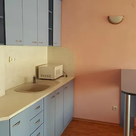 Апартамент Apartment Hotel Central Слънчев бряг